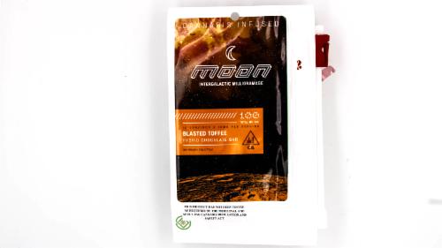 Moon Chocolate Bar – Blasted Toffee Mini Bar Moon Chocolate Bar – Blasted Toffee Mini Bar